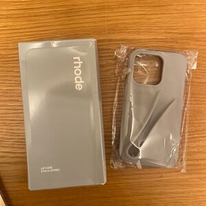 Rhode iPhone 15 Pro Lip Case